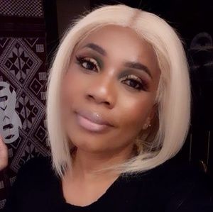 Meet your Posher, Natacha